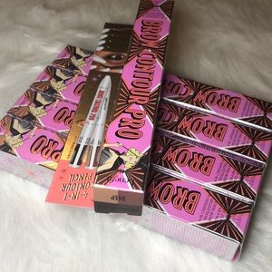 Benefit Cosmetics Brow Contour Brown-Black Deep